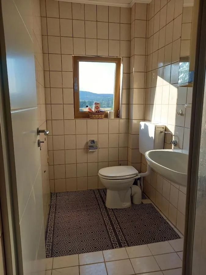 Appartement Ferienwohnung Am Schwedenberg , Trimberg Elfershausen Duitsland